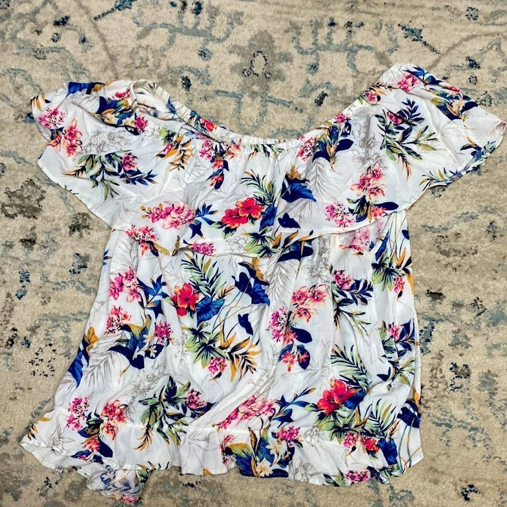 American Eagle Tropical Sleeveless Ruffle Top Large